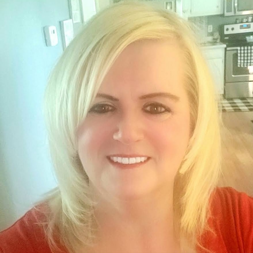 Meet your Posher, Lori